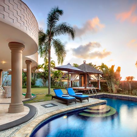 The Beverly Hills Bali A Luxury Villa Jimbaran Экстерьер фото